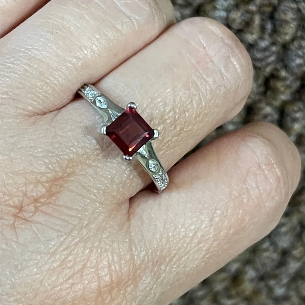 Natural Red Garnet & Sterling Silver Ring, Size 10